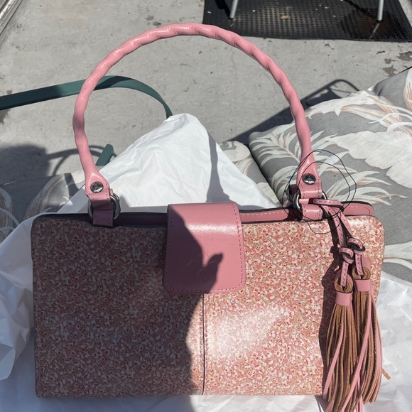 Patricia Nash - Picture 16 of 16